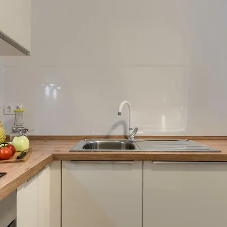 Dream In Arena 1 Center Free Parking * Pula