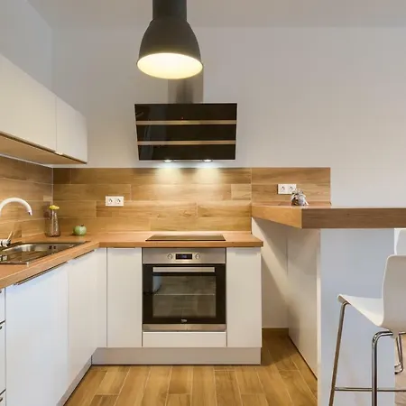 Dream In Arena 1 Center Free Parking Pula