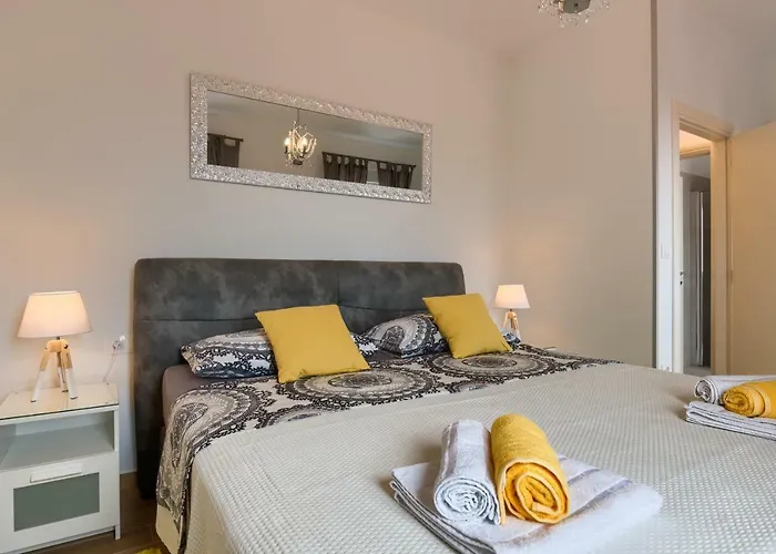 Dream In Arena 1 Center Free Parking Πούλα