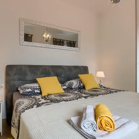 Dream In Arena 1 Center Free Parking Pula