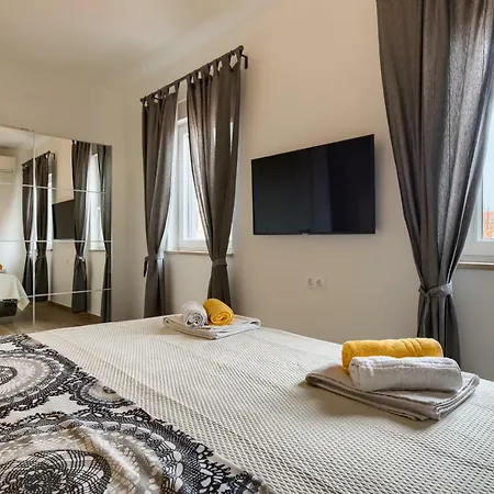 Dream In Arena 1 Center Free Parking Apartment Pula